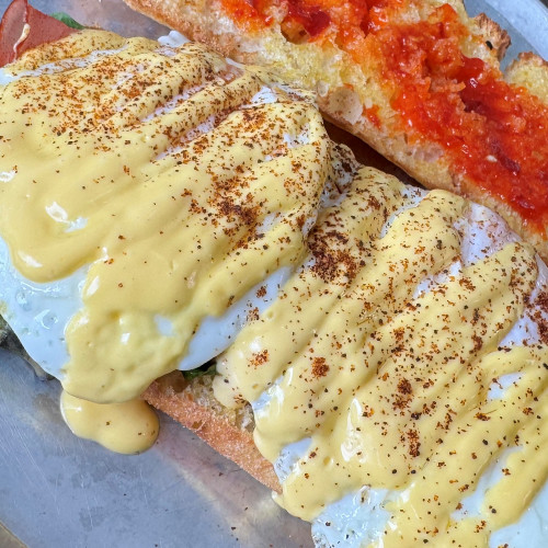 eggs benny grandwich